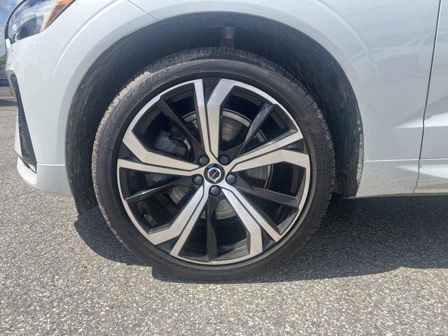 used 2022 Volvo XC60 car, priced at $38,921