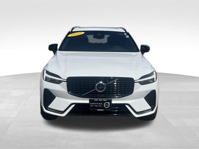 used 2022 Volvo XC60 car, priced at $38,921
