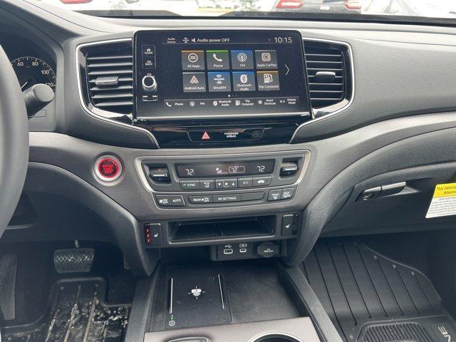 new 2025 Honda Ridgeline car, priced at $42,321