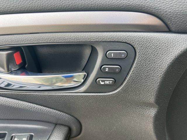 used 2022 Honda Pilot car, priced at $31,175