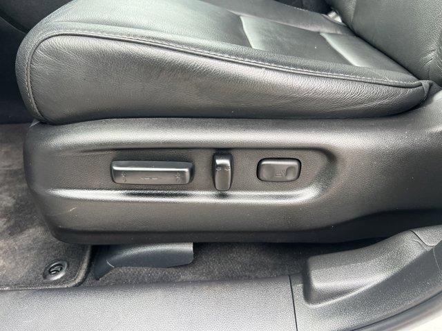 used 2022 Honda Pilot car, priced at $31,175