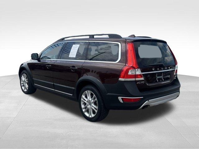 used 2016 Volvo XC70 car, priced at $13,562