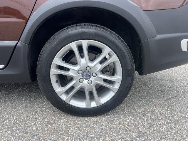 used 2016 Volvo XC70 car, priced at $13,562