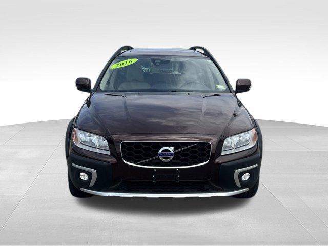 used 2016 Volvo XC70 car, priced at $13,562