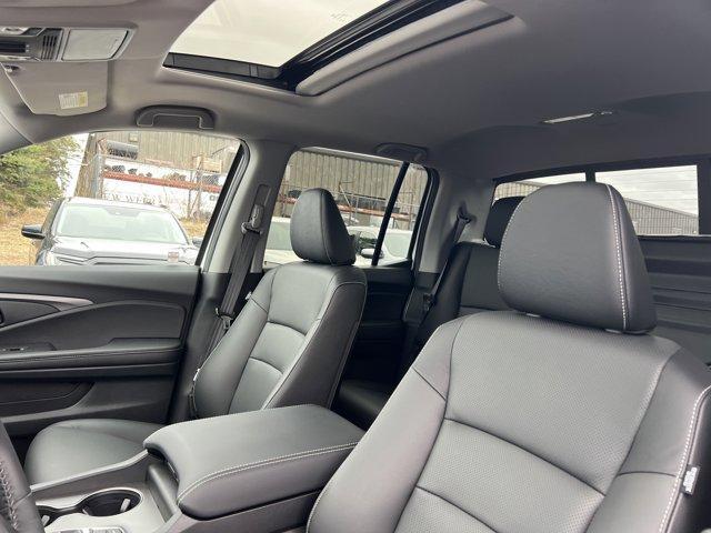 new 2025 Honda Ridgeline car, priced at $41,128