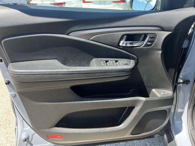 used 2022 Honda Pilot car, priced at $30,114