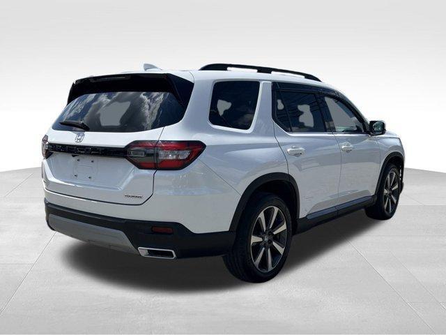 used 2023 Honda Pilot car, priced at $40,776