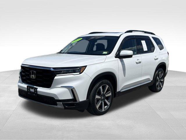 used 2023 Honda Pilot car, priced at $40,776