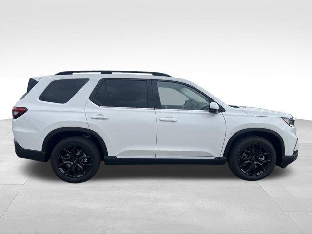 new 2025 Honda Pilot car, priced at $50,862