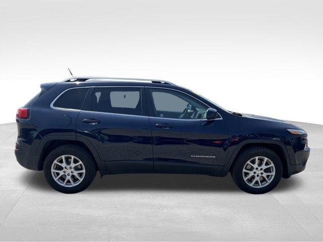 used 2016 Jeep Cherokee car, priced at $11,144