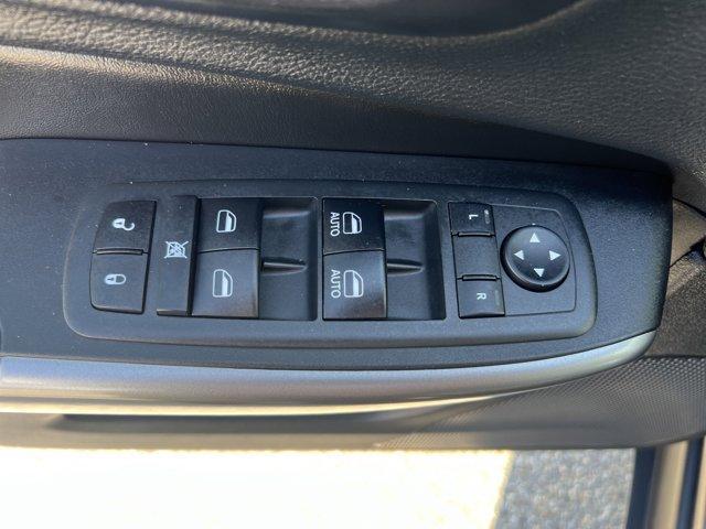used 2019 Jeep Cherokee car, priced at $19,151