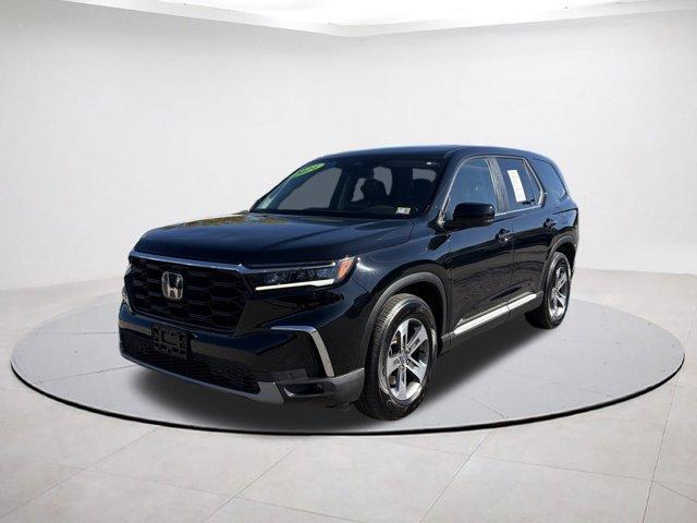used 2024 Honda Pilot car, priced at $35,307