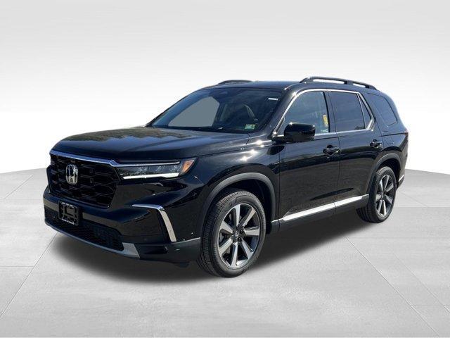 new 2025 Honda Pilot car, priced at $52,433