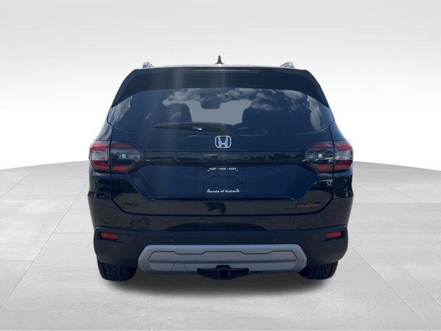 new 2025 Honda Pilot car, priced at $47,523