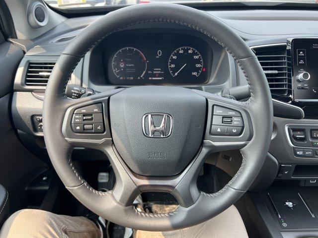 new 2025 Honda Ridgeline car, priced at $40,391