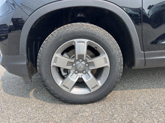 new 2025 Honda Ridgeline car, priced at $40,391