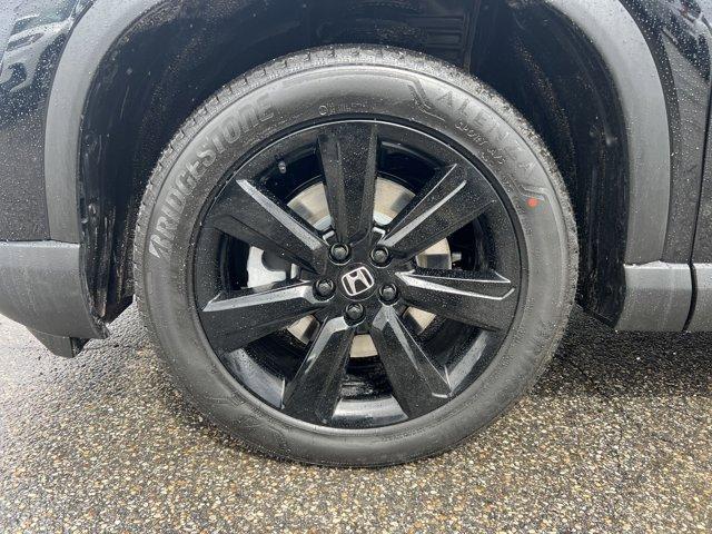 new 2025 Honda Pilot car, priced at $52,614