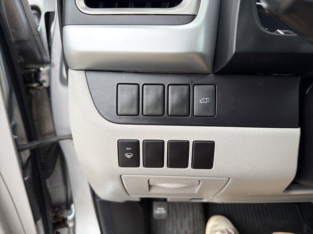 used 2016 Toyota Highlander car