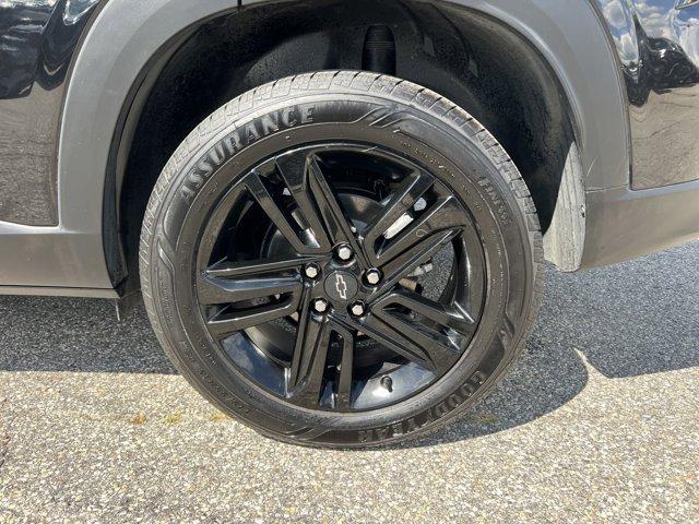 used 2024 Chevrolet Trax car, priced at $23,771
