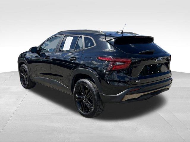 used 2024 Chevrolet Trax car, priced at $23,771