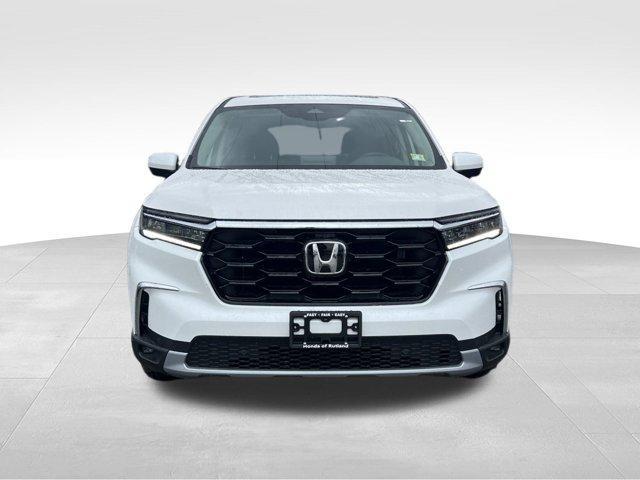 new 2025 Honda Pilot car, priced at $48,364