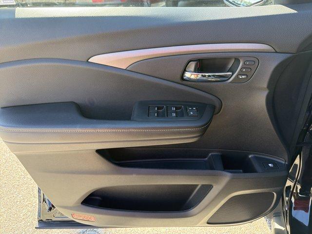 used 2023 Honda Ridgeline car, priced at $33,047