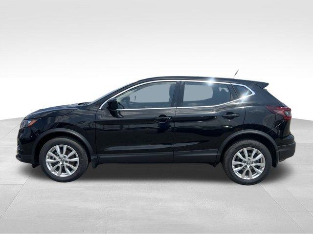 used 2022 Nissan Rogue Sport car, priced at $19,106