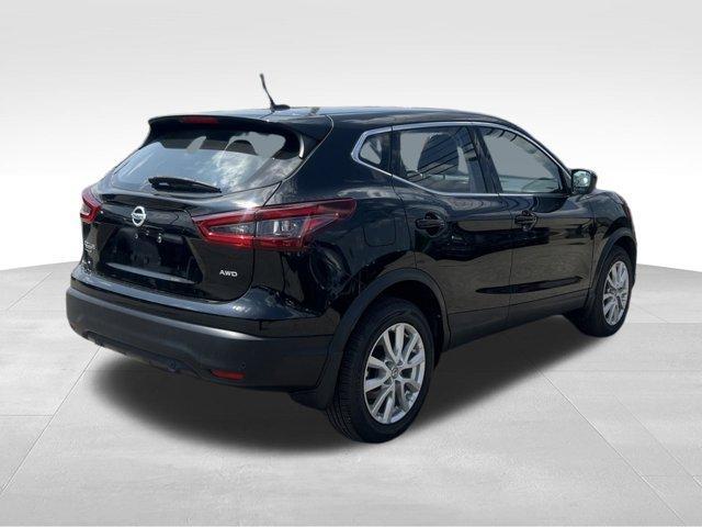 used 2022 Nissan Rogue Sport car, priced at $19,106