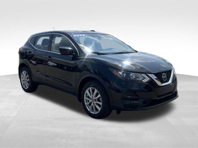 used 2022 Nissan Rogue Sport car, priced at $19,106