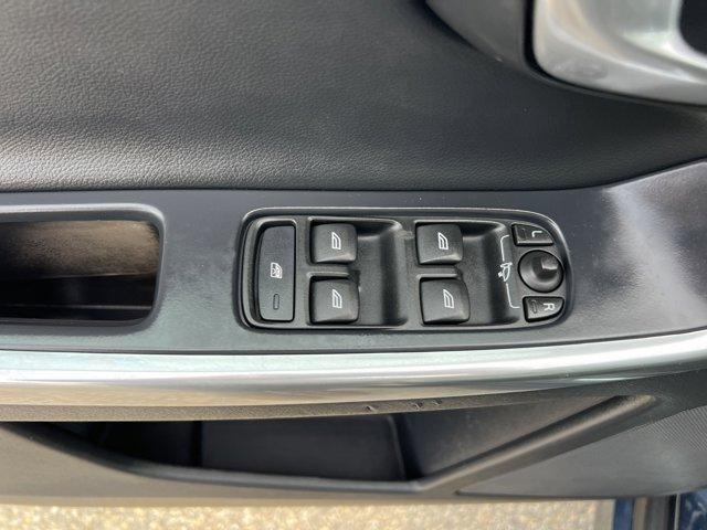used 2015 Volvo XC60 car, priced at $11,191
