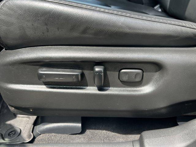 used 2022 Honda Pilot car, priced at $31,312