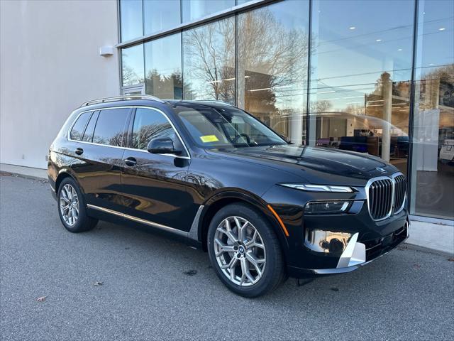 new 2025 BMW X7 car, priced at $89,470