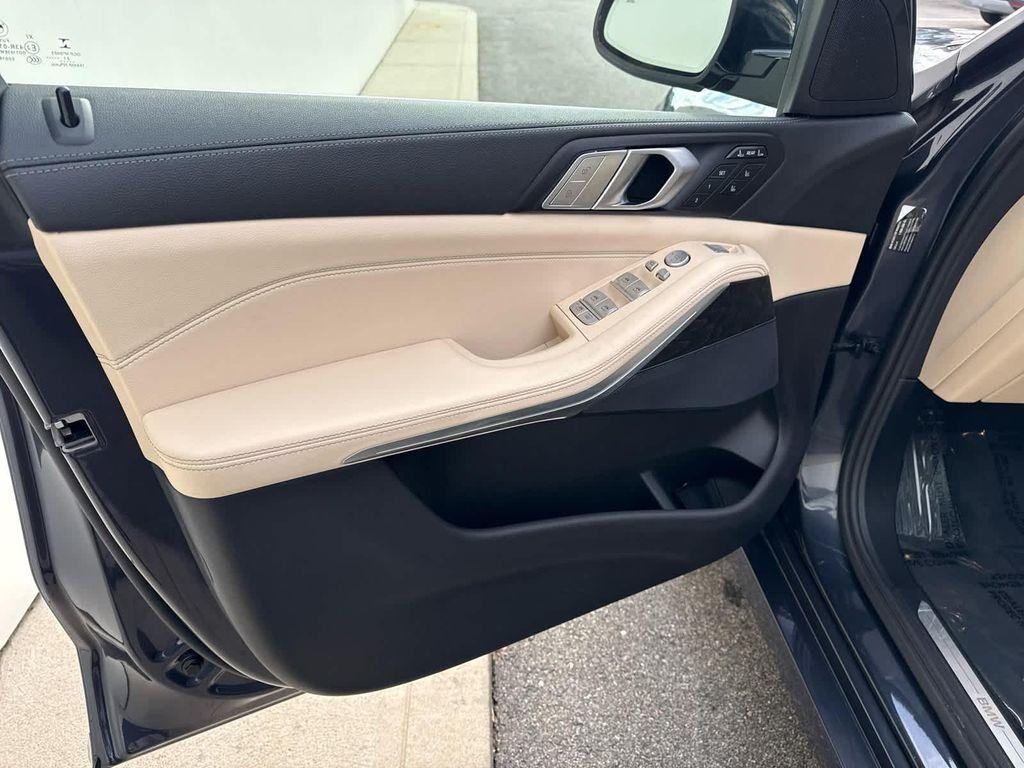 used 2022 BMW X7 car, priced at $52,975