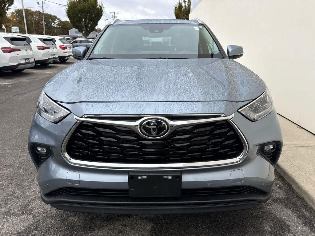 used 2023 Toyota Highlander car, priced at $41,975