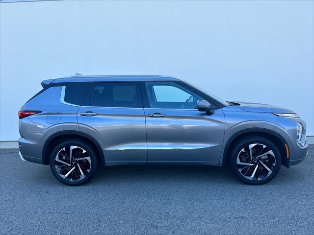 used 2022 Mitsubishi Outlander car, priced at $28,875