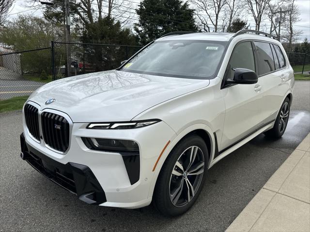 new 2025 BMW X7 car, priced at $116,180