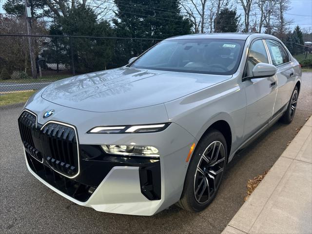 new 2025 BMW 760 car, priced at $127,505