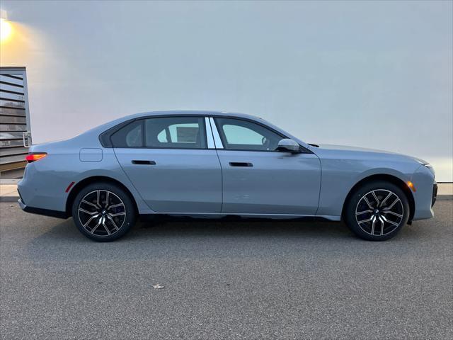 new 2025 BMW 760 car, priced at $127,505