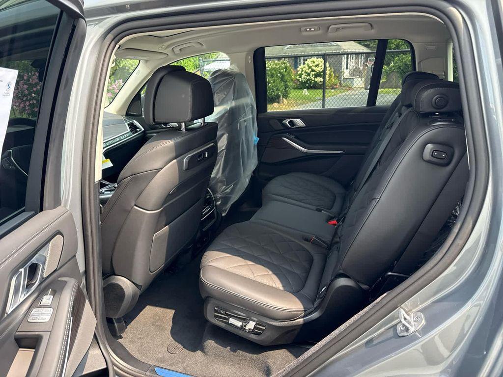 new 2026 BMW X7 car, priced at $95,330