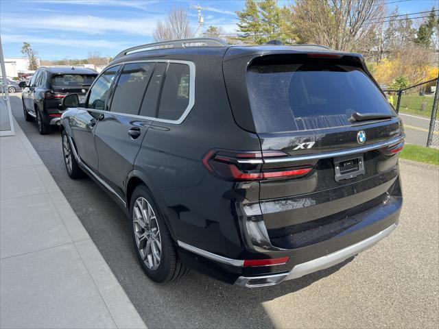 new 2025 BMW X7 car, priced at $89,430