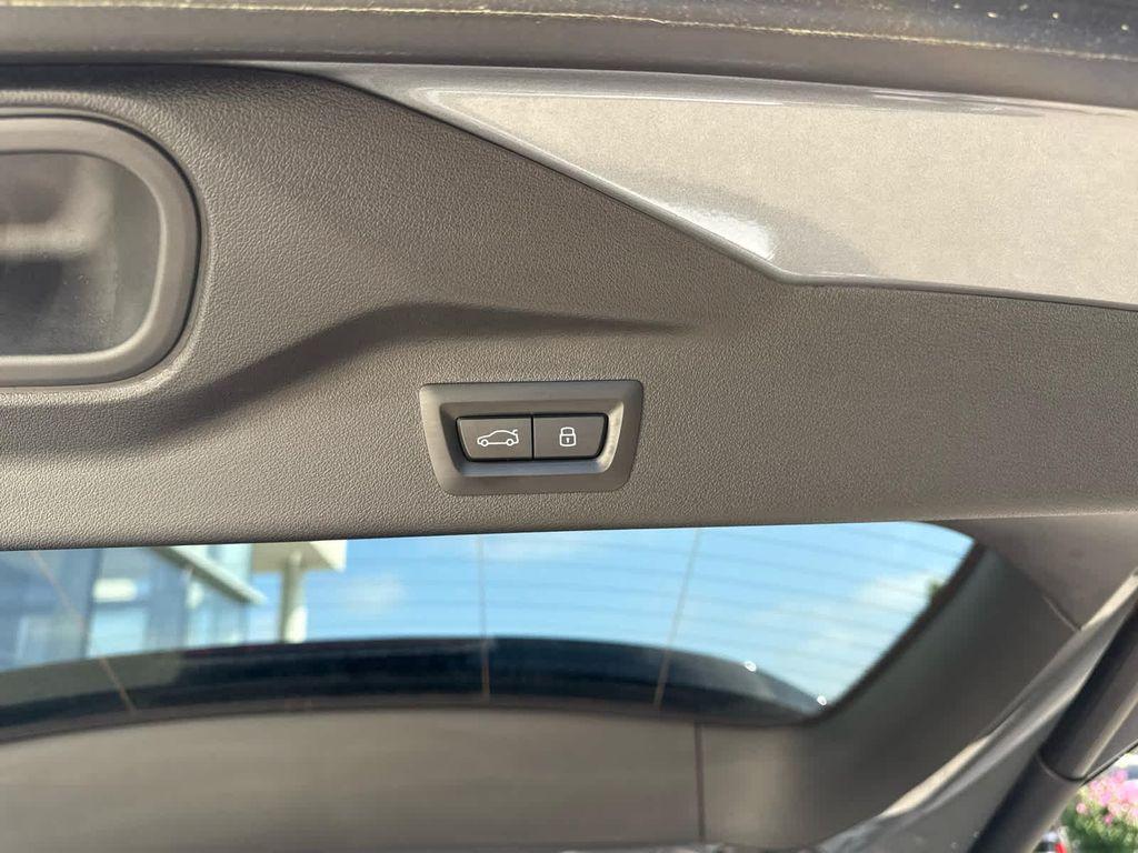 used 2024 BMW X7 car, priced at $89,975