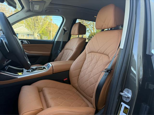 used 2024 BMW X7 car, priced at $75,975