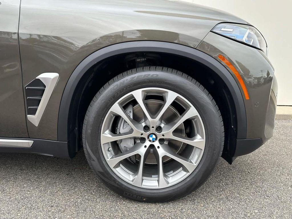 new 2026 BMW X5 PHEV car, priced at $80,425