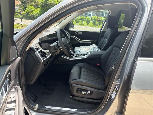 new 2026 BMW X7 car, priced at $91,925