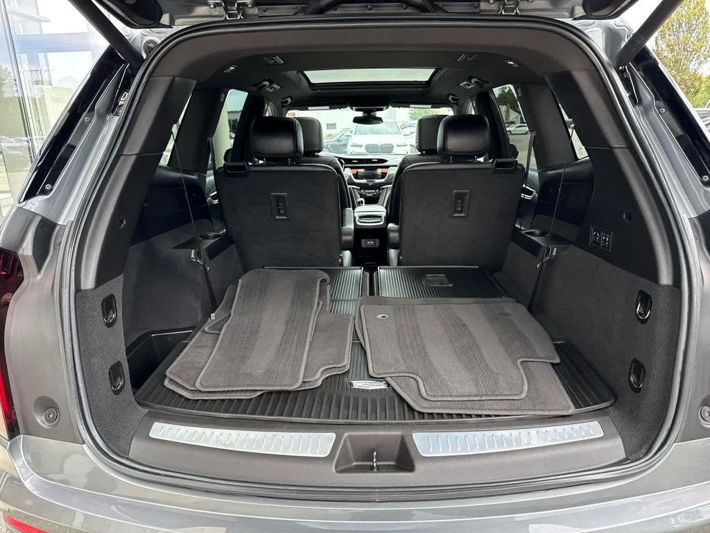 used 2022 Cadillac XT6 car, priced at $31,175