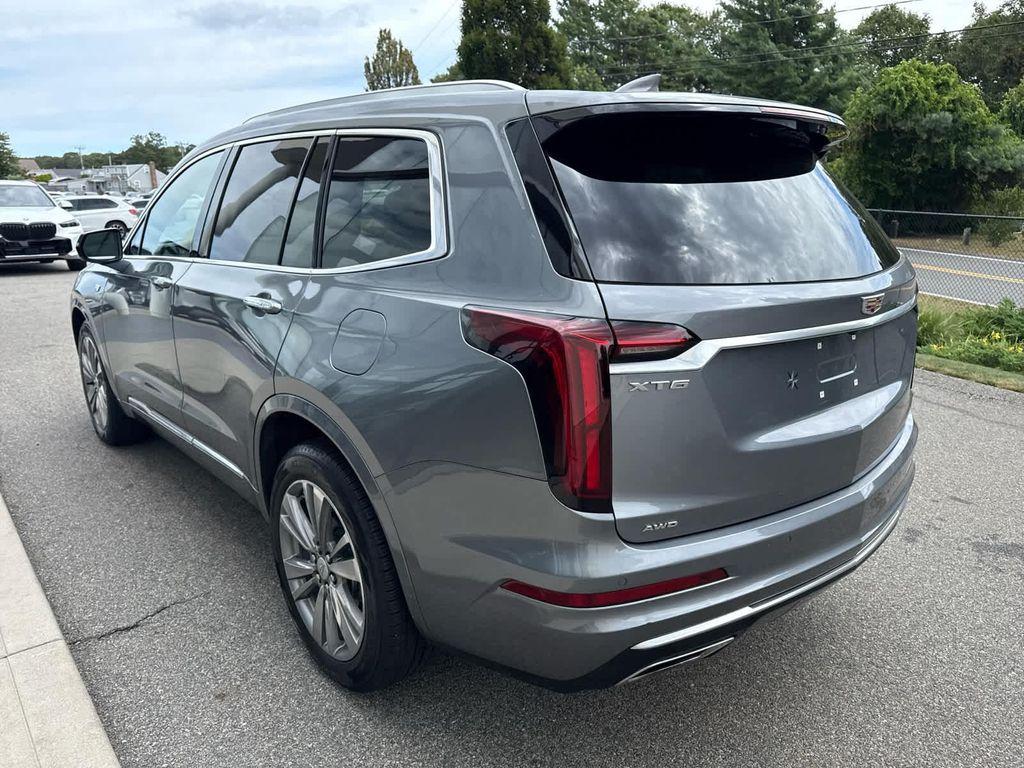 used 2022 Cadillac XT6 car, priced at $31,175
