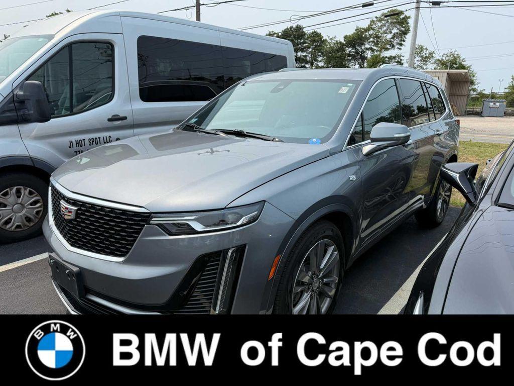 used 2022 Cadillac XT6 car, priced at $32,900