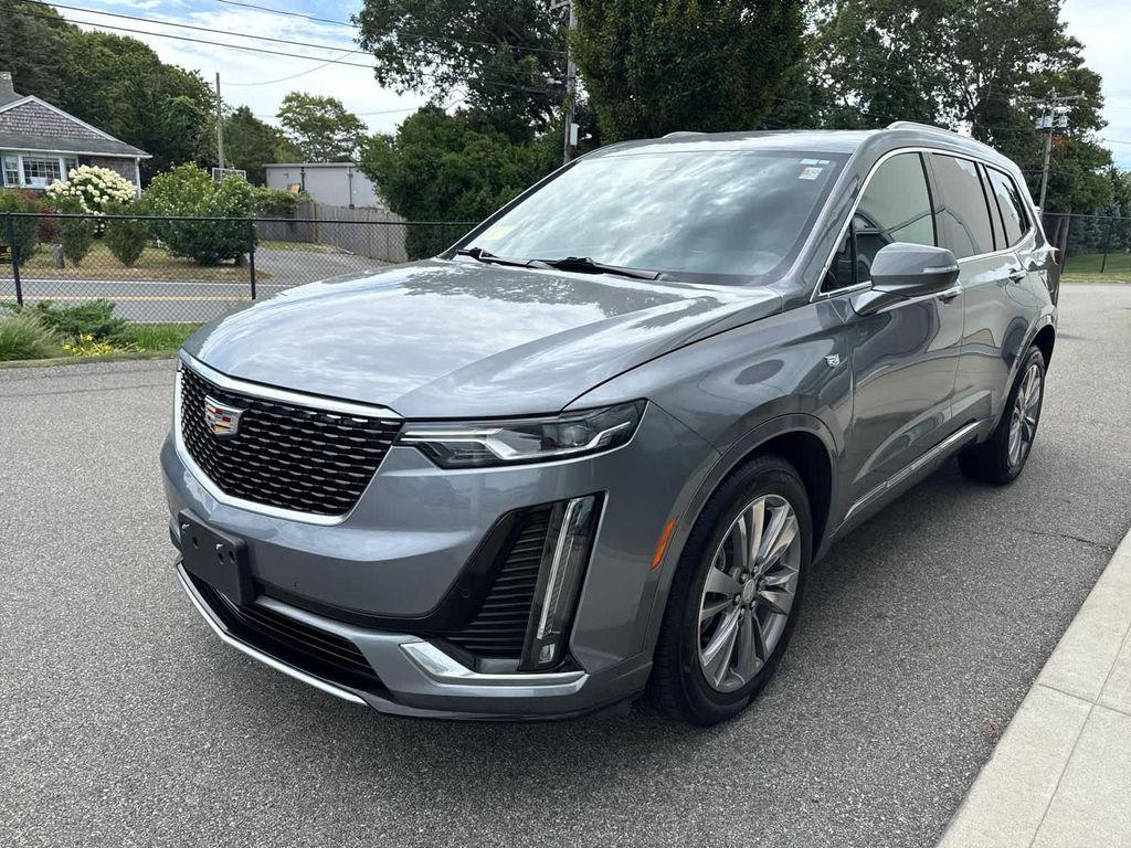 used 2022 Cadillac XT6 car, priced at $31,175