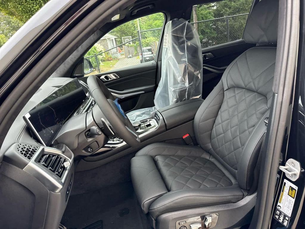 new 2026 BMW X7 car, priced at $96,740