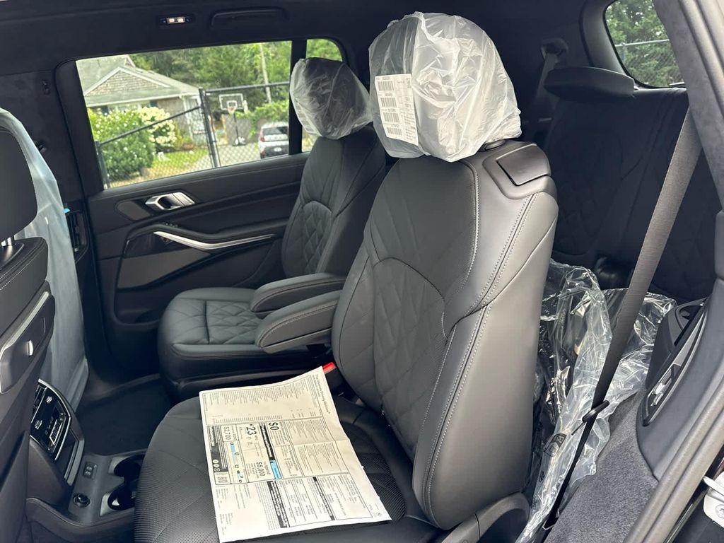 new 2026 BMW X7 car, priced at $96,740